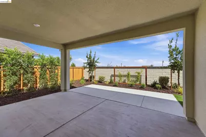 1164 Patriot Way, Hollister, CA 95023 - Photo 7