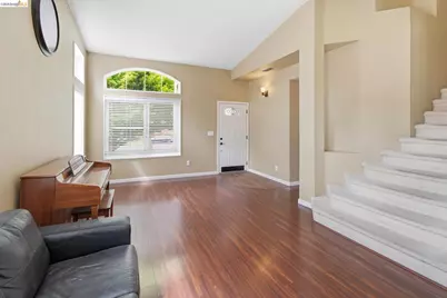 1316 Summer Grove Cir, Fairfield, CA 94534 - Photo 7