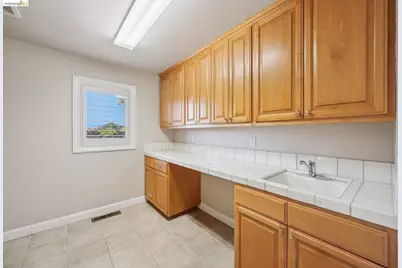 1920 Joseph Dr, Moraga, CA 94556 - Photo 45
