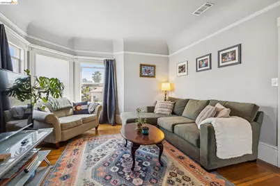 5401 Genoa, Oakland, CA 94611 - Photo 7
