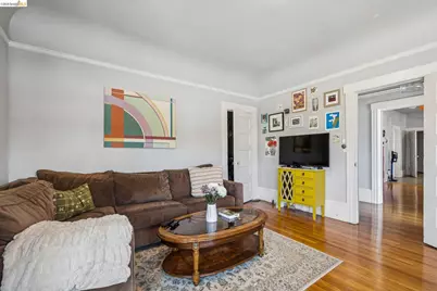 5401 Genoa, Oakland, CA 94611 - Photo 29