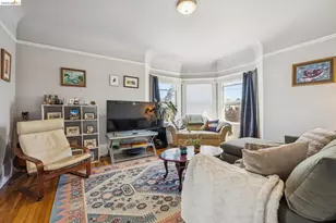 5401 Genoa, Oakland, CA 94611 - Photo 5