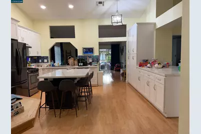 9546 Little Rapids Way, Elk Grove, CA 95758 - Photo 5