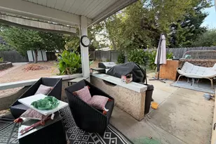 9546 Little Rapids Way, Elk Grove, CA 95758 - Photo 17