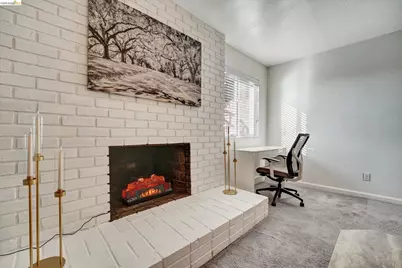 2515 Oliver Ave, Oakland, CA 94605 - Photo 15