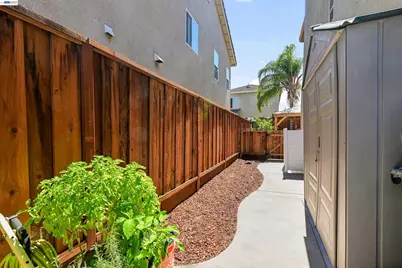 1434 Olivia Ct, Tracy, CA 95377 - Photo 57