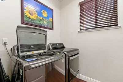 1434 Olivia Ct, Tracy, CA 95377 - Photo 23