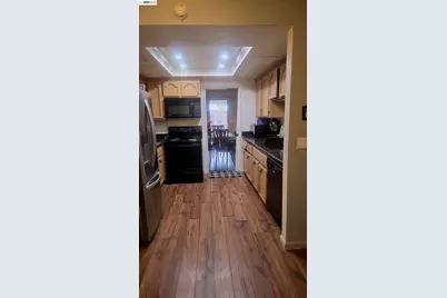 3348 Hartford Ave, Fairfield, CA 94534 - Photo 5