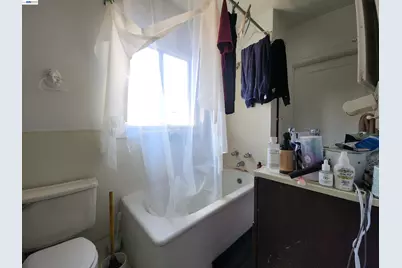 1514 Russell St, Berkeley, CA 94703 - Photo 7