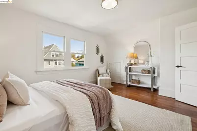 915 63rd St, Oakland, CA 94608 - Photo 35
