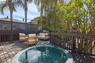 915 63rd St, Oakland, CA 94608 - Photo 49