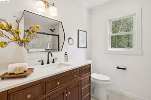 915 63rd St, Oakland, CA 94608 - Photo 45