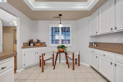 1816 Sinclair Dr, Pleasanton, CA 94588 - Photo 9