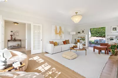 6212 Rockwell St, Oakland, CA 94618 - Photo 17