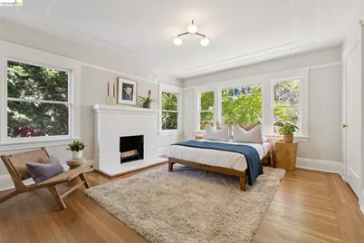 5701 Oak Grove Ave, Oakland, CA 94618 - Photo 29
