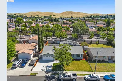 8591 Beverly Ln, Dublin, CA 94568 - Photo 31