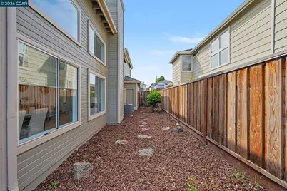 414 Trailhead Way, Martinez, CA 94553 - Photo 23