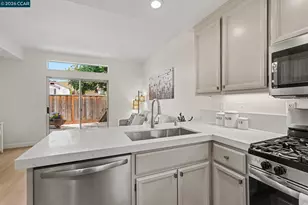 414 Trailhead Way, Martinez, CA 94553 - Photo 11