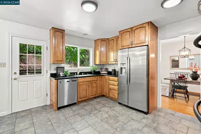 140 Lucinda Ln, Pleasant Hill, CA 94523 - Photo 9