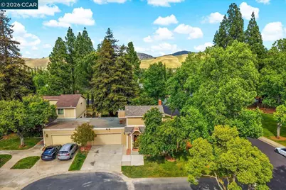 599 Mt Dell Dr, Clayton, CA 94517 - Photo 43
