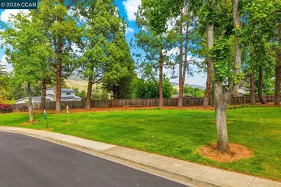 599 Mt Dell Dr, Clayton, CA 94517 - Photo 53