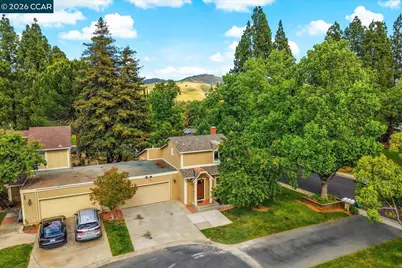 599 Mt Dell Dr, Clayton, CA 94517 - Photo 41