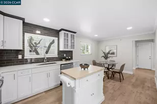 599 Mt Dell Dr, Clayton, CA 94517 - Photo 17