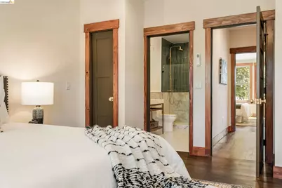 479 42nd St, Oakland, CA 94609 - Photo 27
