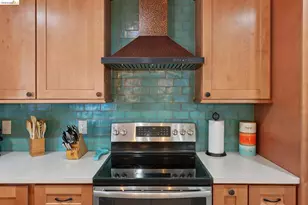 904 View Dr, Richmond, CA 94803 - Photo 25