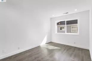 1387 Del Rio Cir, Concord, CA 94518 - Photo 13