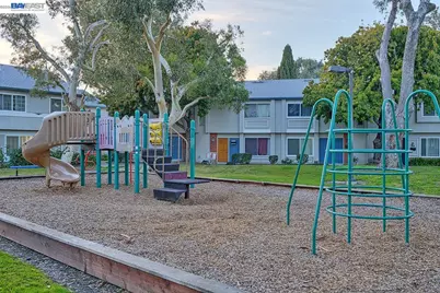 4170 Asimuth Cir, Union City, CA 94587 - Photo 35