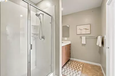 288 3rd St #408, Oakland, CA 94607 - Photo 29