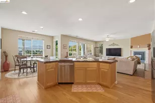 171 Country Club Dr, Brentwood, CA 94513 - Photo 33