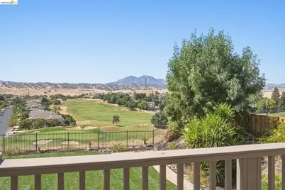 171 Country Club Dr, Brentwood, CA 94513 - Photo 1