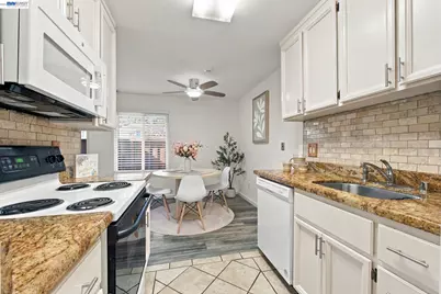 6254 Joaquin Murieta Ave #H, Newark, CA 94560 - Photo 3