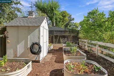 3173 Manor Ave, Walnut Creek, CA 94597 - Photo 31