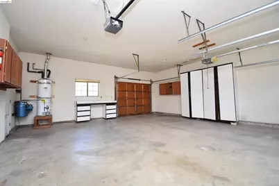 3716 Viader Dr, Modesto, CA 95356 - Photo 41