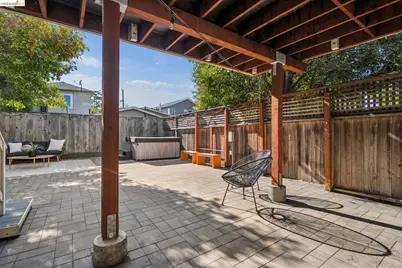 5933 Fremont St, Oakland, CA 94608 - Photo 45