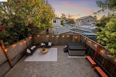 5933 Fremont St, Oakland, CA 94608 - Photo 65