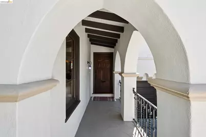 106 Sonia St, Oakland, CA 94618 - Photo 5