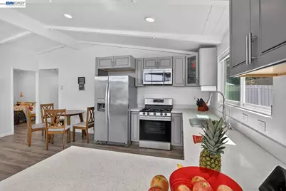 2786 Bal Harbor Ln, Hayward, CA 94545 - Photo 9