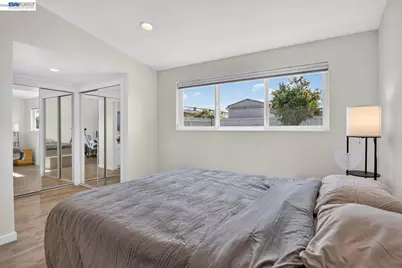 2786 Bal Harbor Ln, Hayward, CA 94545 - Photo 17