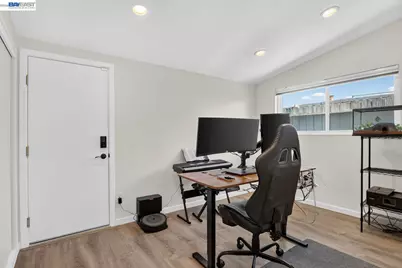 2786 Bal Harbor Ln, Hayward, CA 94545 - Photo 13