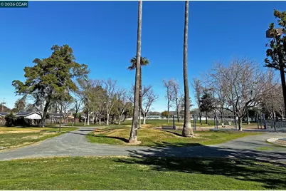 1880 Premier Pl., Concord, CA 94520 - Photo 29