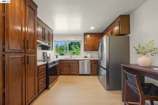 38660 Moore Dr, Fremont, CA 94536 - Photo 13