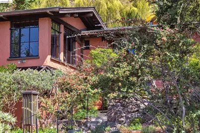 2711 Buena Vista Way, Berkeley, CA 94708 - Photo 35