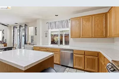 812 Allen Court, Brentwood, CA 94513 - Photo 11