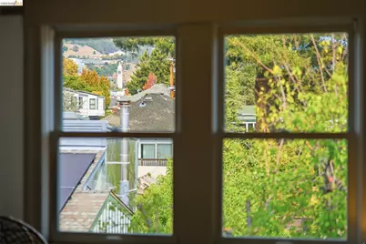2343 Roosevelt Ave, Berkeley, CA 94703 - Photo 35