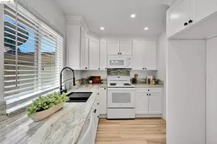 1894 Lynwood Dr, Concord, CA 94519 - Photo 13