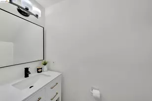 1894 Lynwood Dr, Concord, CA 94519 - Photo 17